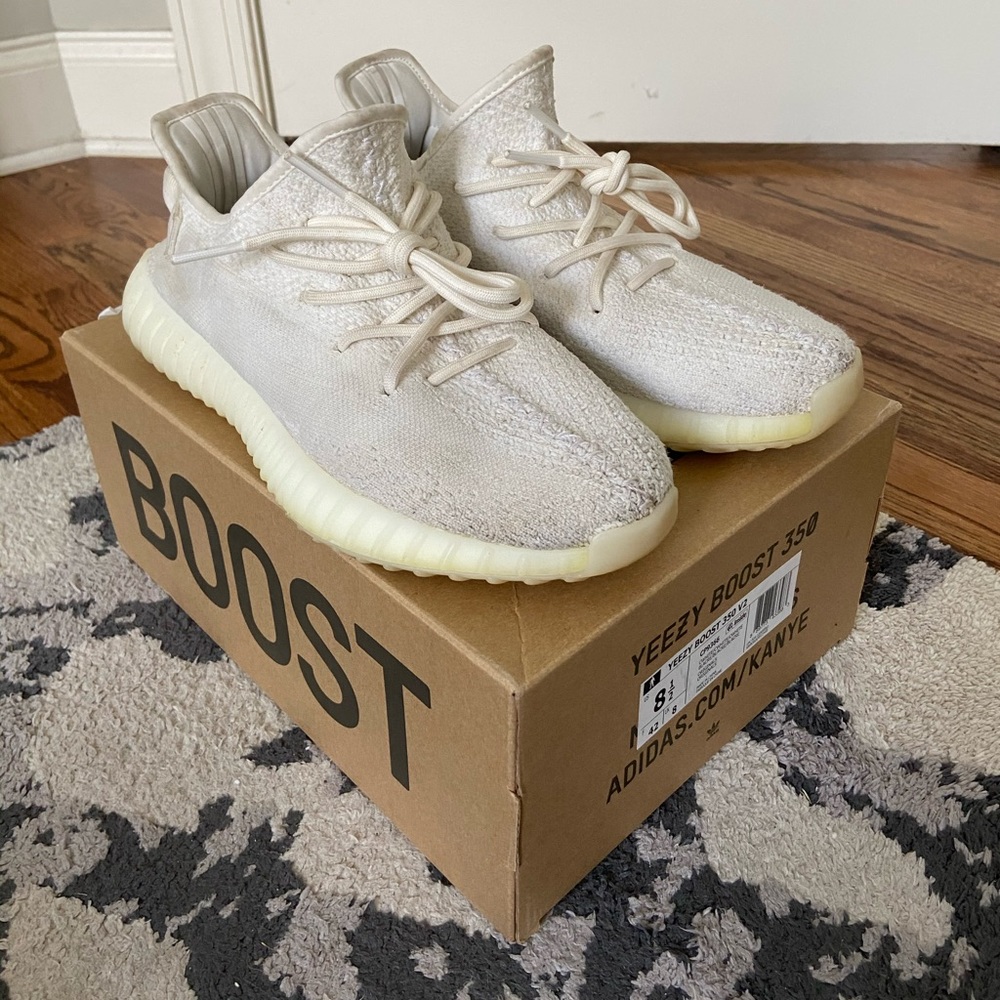 White Yeezy Boost V2